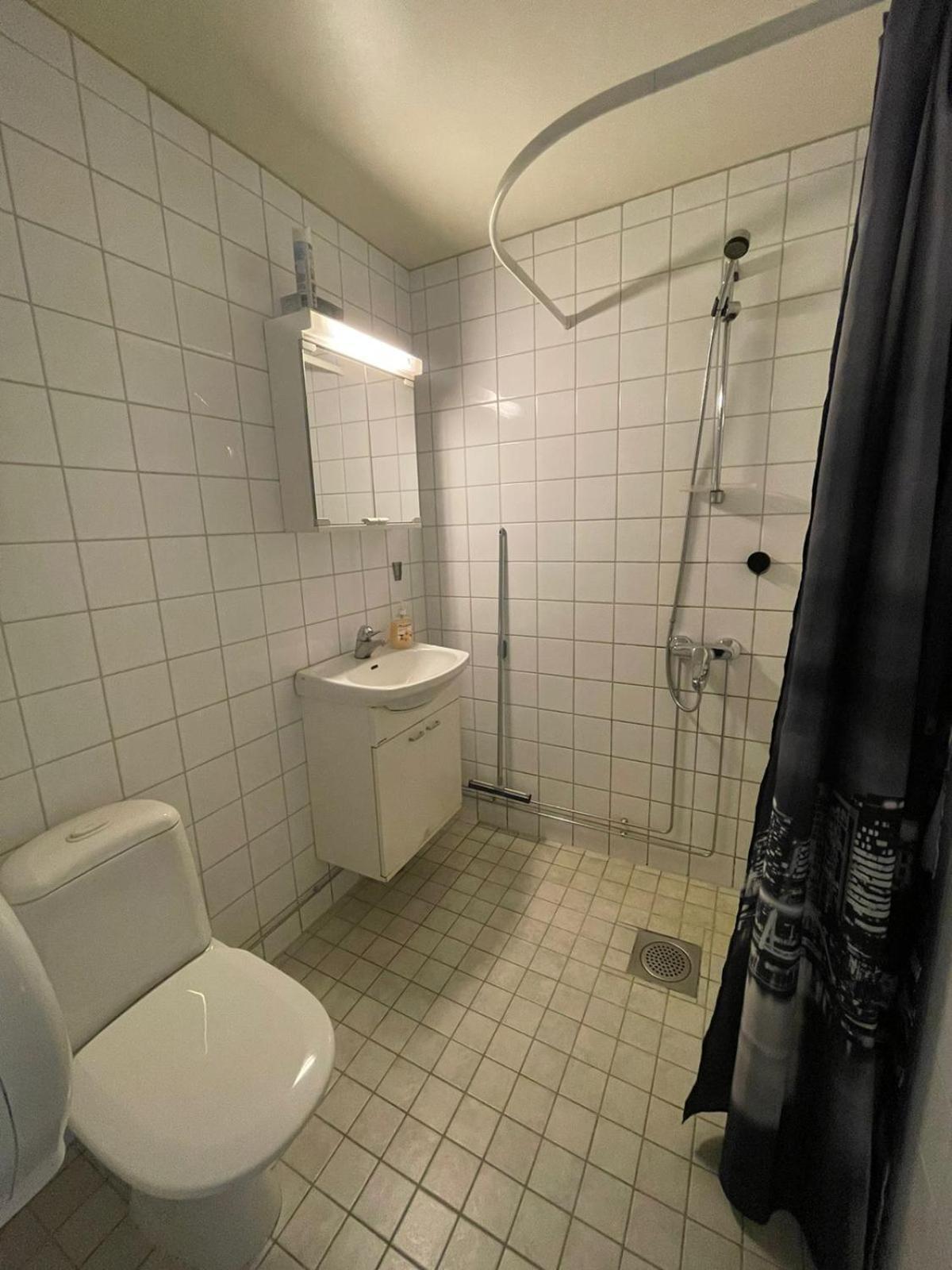 Asikkalan Motelli Vesivehmaa Værelse billede